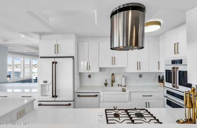 28 Riverside Avenue photos photos