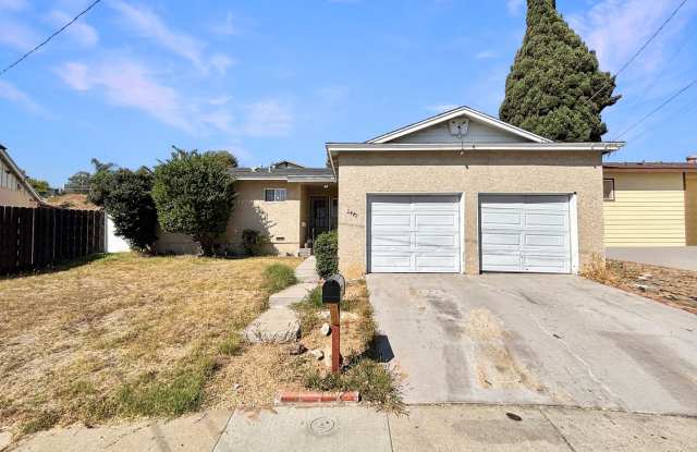 Gorgeous 3B/2BA House in Paradise Hills W/ Stainless Steel Appliances, 2-Car Garage, Front  Back Yard! photos photos