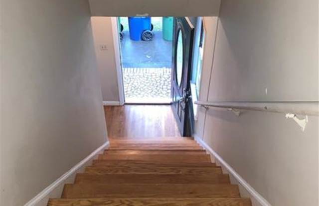 3664 Kingsboro Road NE Gallery 4