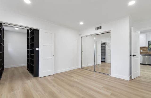 6170 Melvin Avenue Gallery 3
