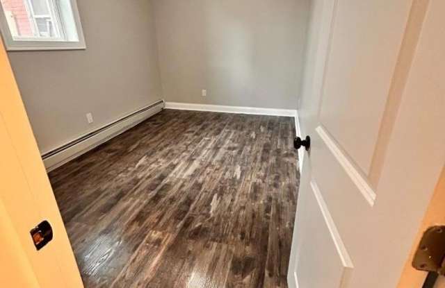 405 Elizabeth Ave - 405 Elizabeth Avenue, Elizabeth, NJ 07206