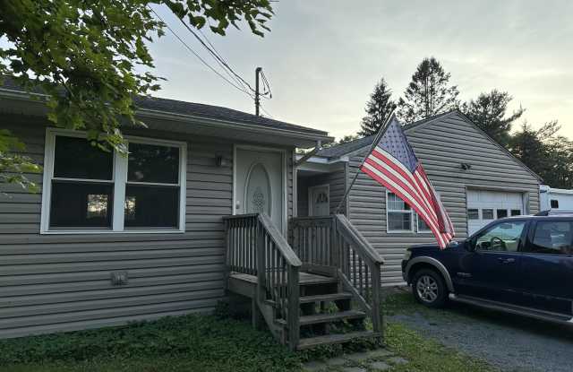 2748 Locust Ridge Rd. - 2748 Locust Ridge Road, Monroe County, PA 18347