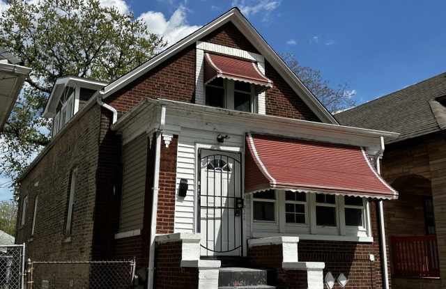 7621 S Eberhart Avenue - 7621 South Eberhart Avenue, Chicago, IL 60619