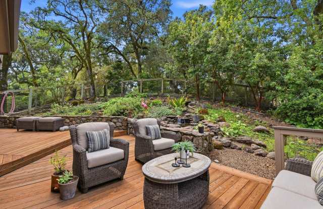 Sophisticated Living in Bennet Valley Fairway View Estates Gallery 1