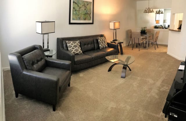 Furnished Apartments in Sterling Heights/Troy - 2131 Ashley Ct, Sterling Heights, MI 48310