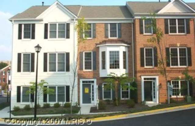 LOCATION * LOCATION * LOCATION photos photos