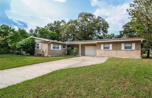 630 HOLLAND AVENUE - 630 Holland Avenue, Temple Terrace, FL 33617