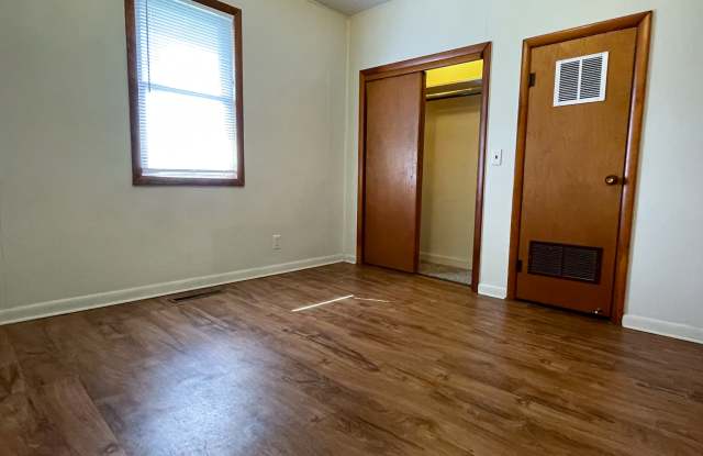 401 E Snider #3 Gallery 4