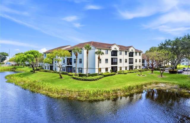 5157 FLORIA Way Gallery 4