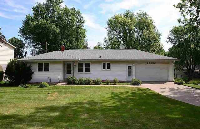 10506 Hilltop Rd – 4 Bed/3 Bath in Sunny Slope | Finished Walkout Lower Level, Oversized Attached Garage, Hardwood Floors Gallery 1