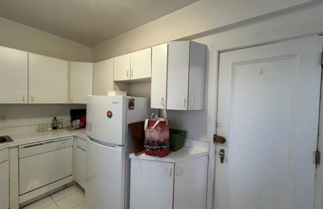 5056 N Marine Gallery 3