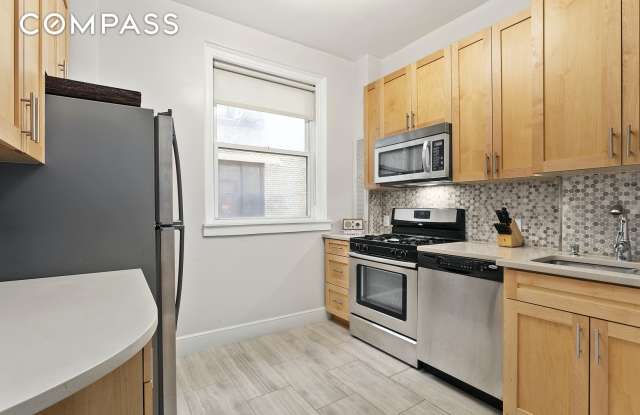 201 West 89th Street Gallery 3