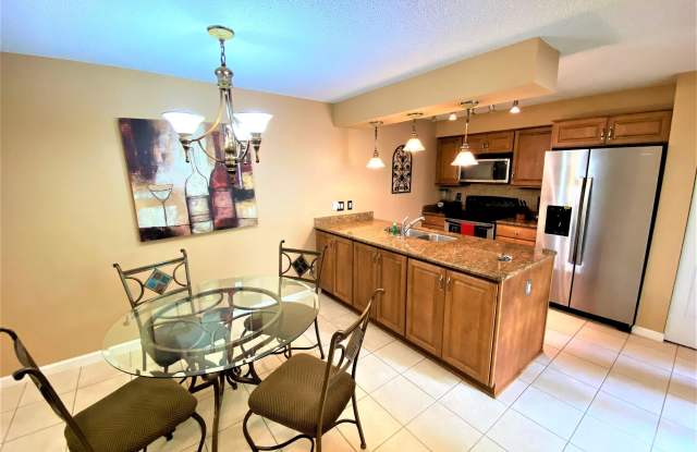 8770 Live Oak Court Gallery 4