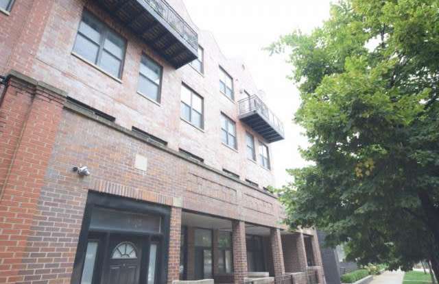 2522 North Willetts Court - 2522 North Willetts Court, Chicago, IL 60647