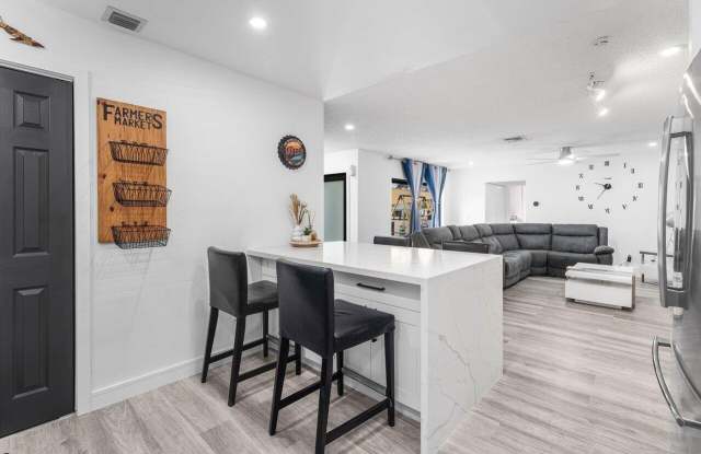 8014 Ambach Way Gallery 3