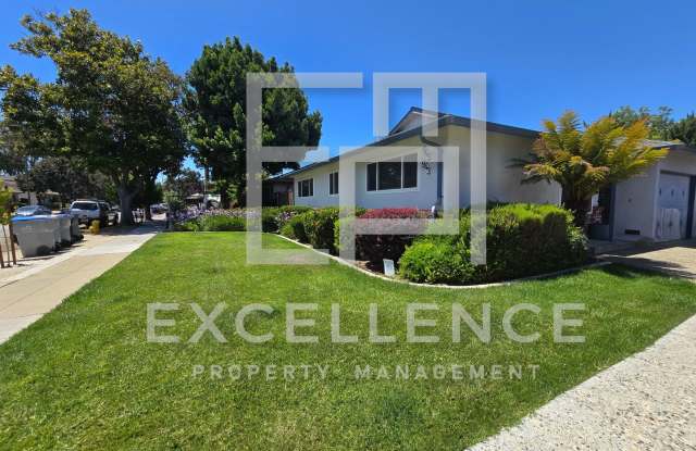 2/1 Duplex with Step Down Office, 1 Car Garage, AC, Private Patio - 943 College Drive, San Jose, CA 95128