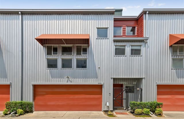 2976 Commerce Street - 2976 Commerce Street, Houston, TX 77003