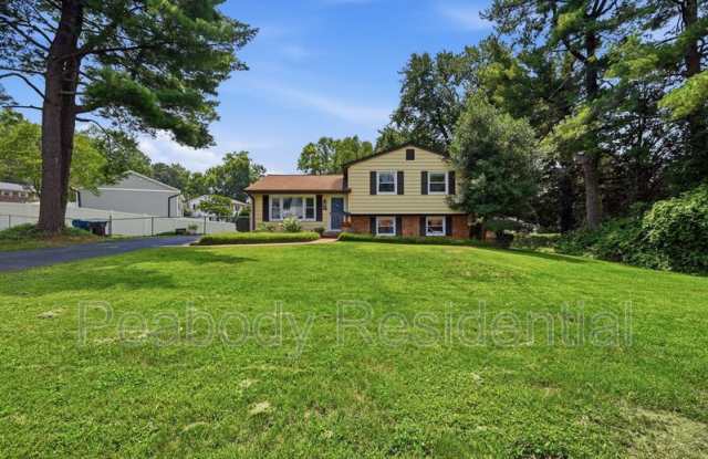 6426 Carriage Dr Gallery 1