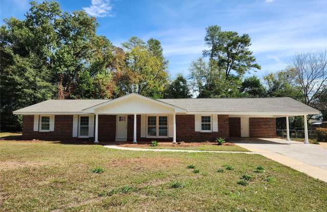 628 SHADOW LANE Drive Gallery 3