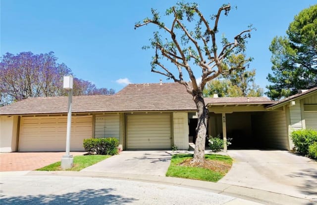 4 Prado - 4 Prado, Irvine, CA 92612