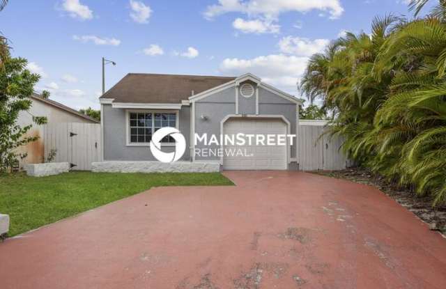 8881 Southwest 21st Street photos photos