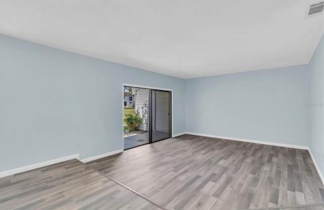 640 HAVEN PLACE Gallery 4