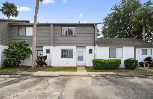 168 W Sandalwood Court - 168 West Sandalwood Court, Daytona Beach, FL 32119 168 W Sandalwood Court - 168 West Sandalwood Court, Daytona Beach, FL 32119