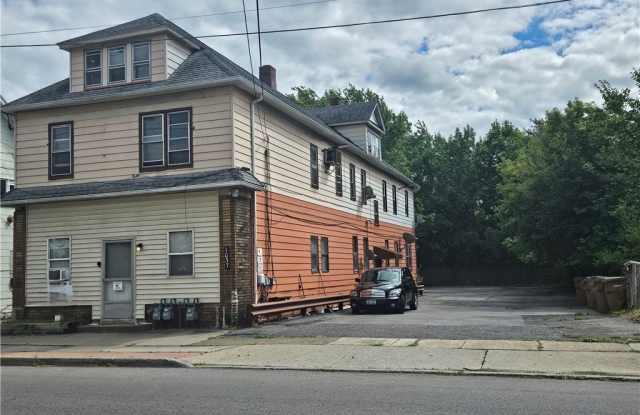 1037 Walden Avenue unit: 4 photos photos