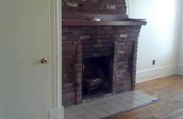 185 Main Street Gallery 4