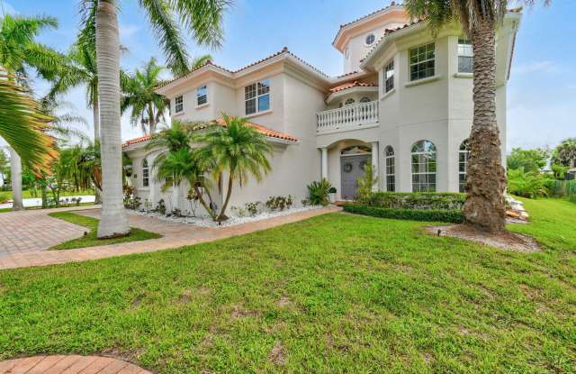 OCEAN ACCESS !! 6 BR 4.5 BA 2 CG pool home rental in Port St Lucie FL photos photos