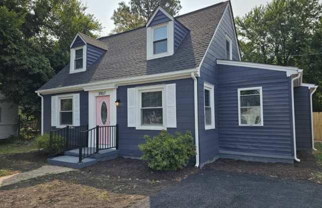 3907 E Chatham Dr Gallery 2