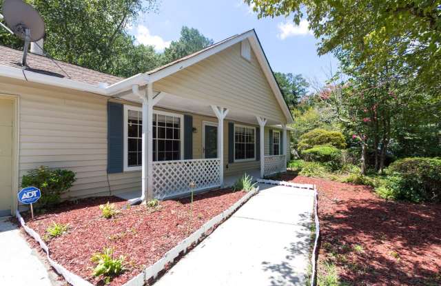 COMING SOON - 3 Bedroom 2 Bathroom Ranch Gallery 3