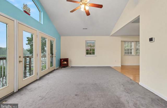 1702 OAKFIELD Avenue Gallery 3