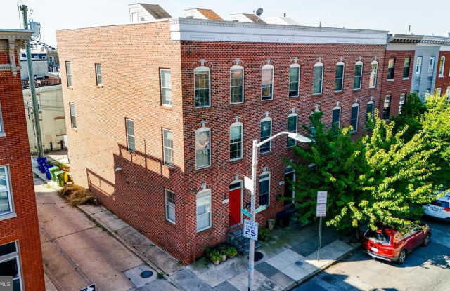 2119 E FAIRMOUNT Avenue Gallery 1