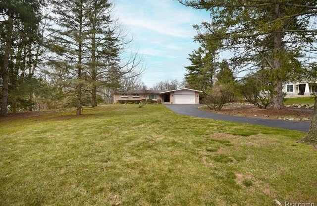 30273 ROSEMOND Drive photos photos