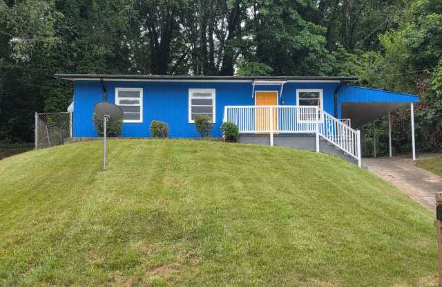 Fantastic 3/1 Bungalow Near Langford Park - Housing Vouchers Accepted photos photos Fantastic 3/1 Bungalow Near Langford Park - Housing Vouchers Accepted photos photos