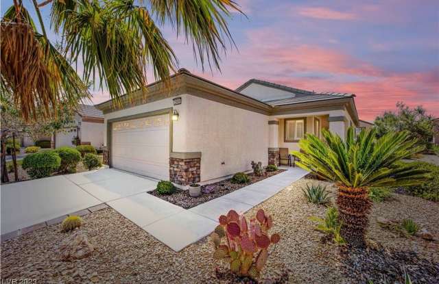 Gorgeous 2Bdrm 2 bath home in Sun City Anthem Gallery 1