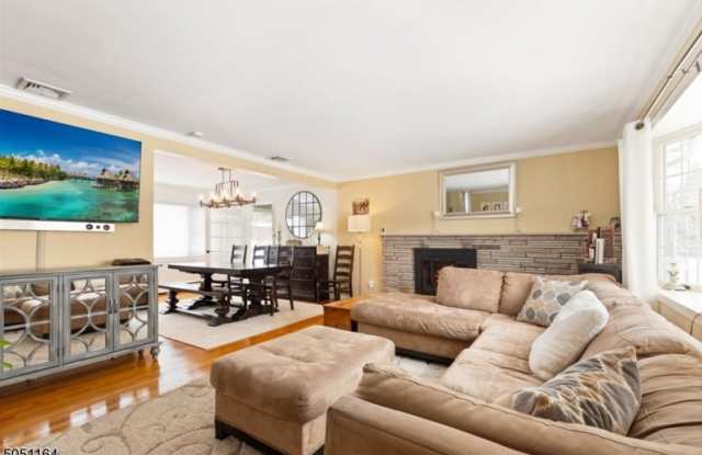10 Mercier Pl Gallery 3