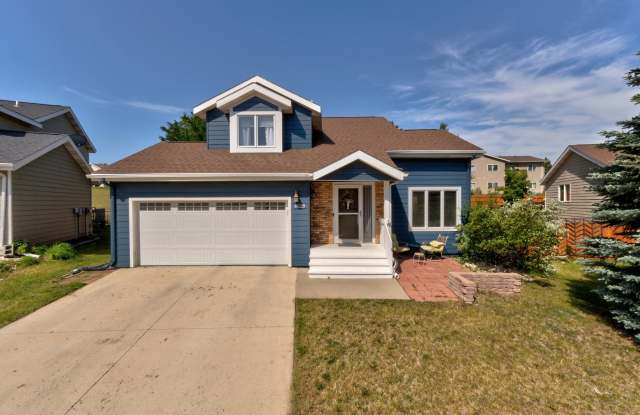4025 Wild Flower Drive photos photos