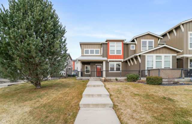 2122 W Summit Parkway - 2122 West Summit Parkway, Spokane, WA 99201