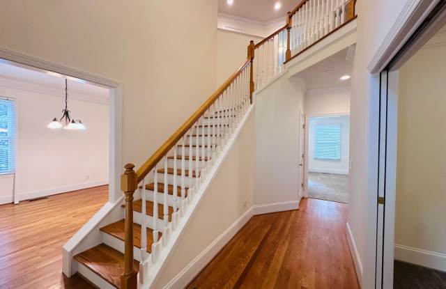 4 Bedroom 3 Bath House Gallery 3