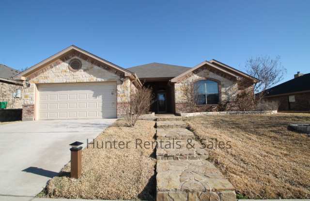 Beautiful Home! - 2503 Traditions Drive, Killeen, TX 76549