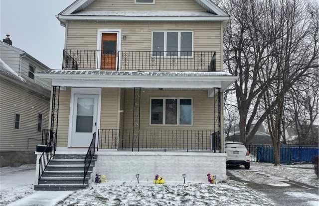 111 Dempster Street photos photos
