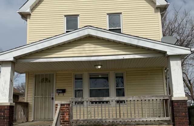 Collinwood Single Home Water/sewer included photos photos