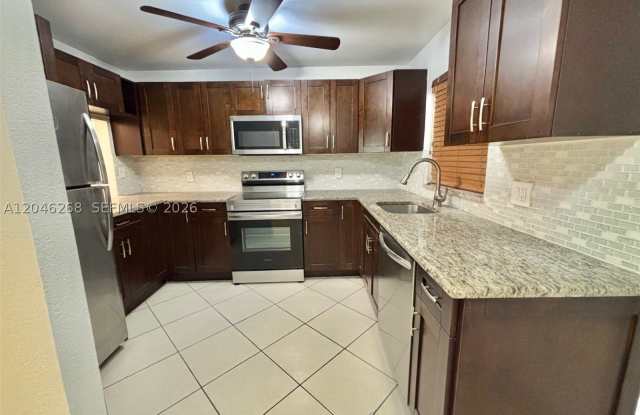 9411 Evergreen Pl Gallery 3