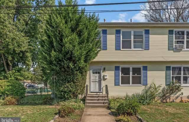 341 CLARKSON Street photos photos