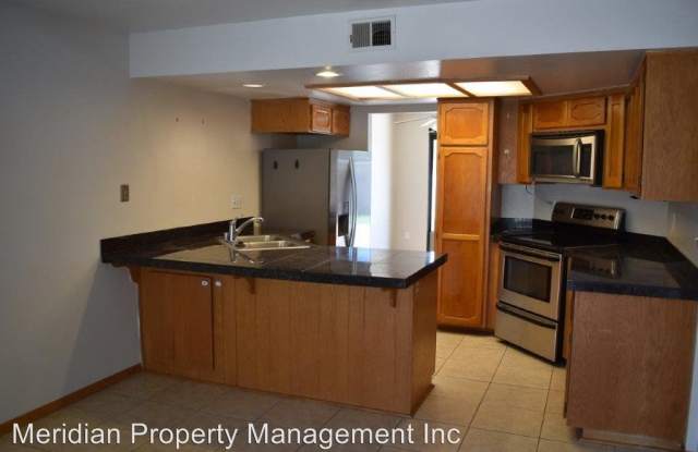 6906 Peach Tree Rd. Gallery 2
