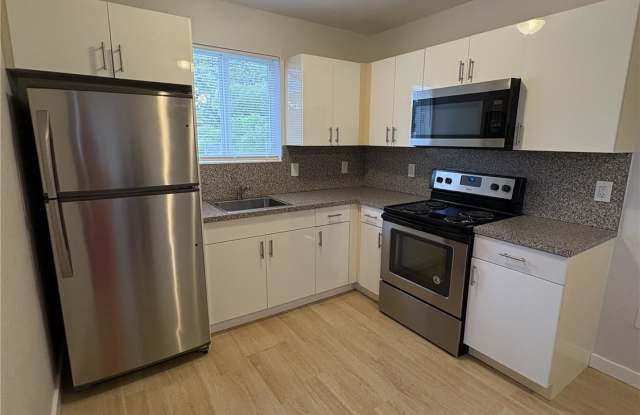 1737 nw 3rd ave - 1737 Northwest 3rd Avenue, Miami, FL 33136