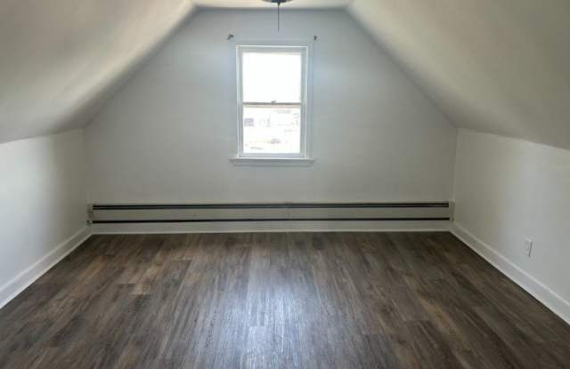 14 Bergen Ave Gallery 2