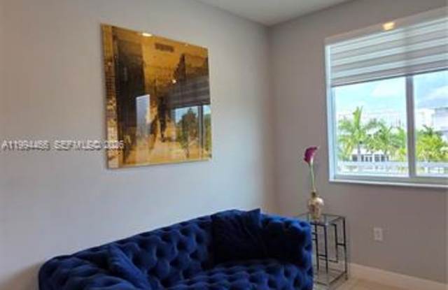 10222 NW 64th Way # 302 (A11994466) photos photos